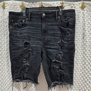 American Eagle Distressed Black Denim Shorts for Men